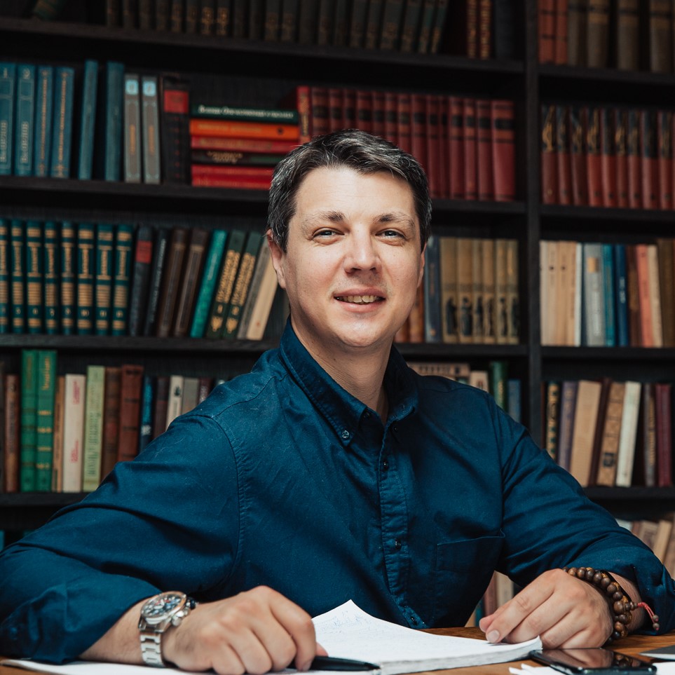 Николай Додонов